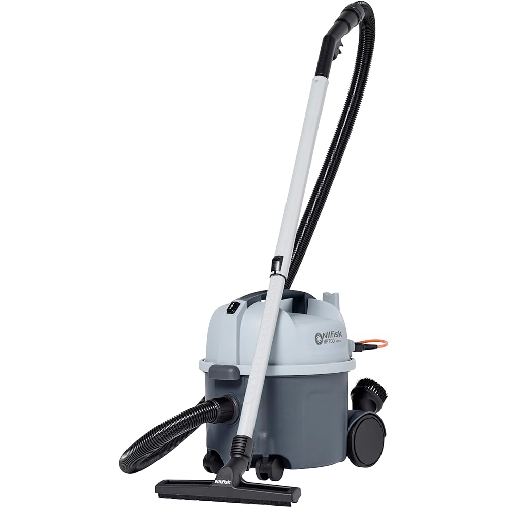 Nilfisk Aspirateur professionnel VP300 HEPA Basic (Aspirateur industriel avec filtre HEPA, Capacité du sac filtrant 10 l, Puissance d'aspiration 800 W, Débit d'air 32 l/s) 107415322 : Cuisine et Maison